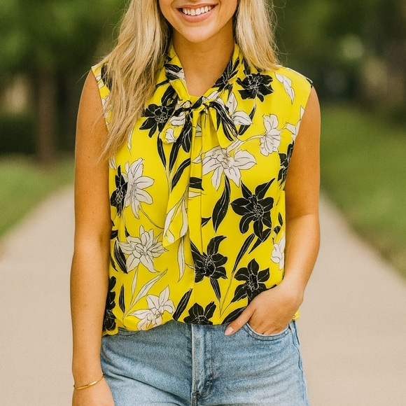 Worthington Sleeveless Floral Print Tie Detail Top - Picture 1 of 12